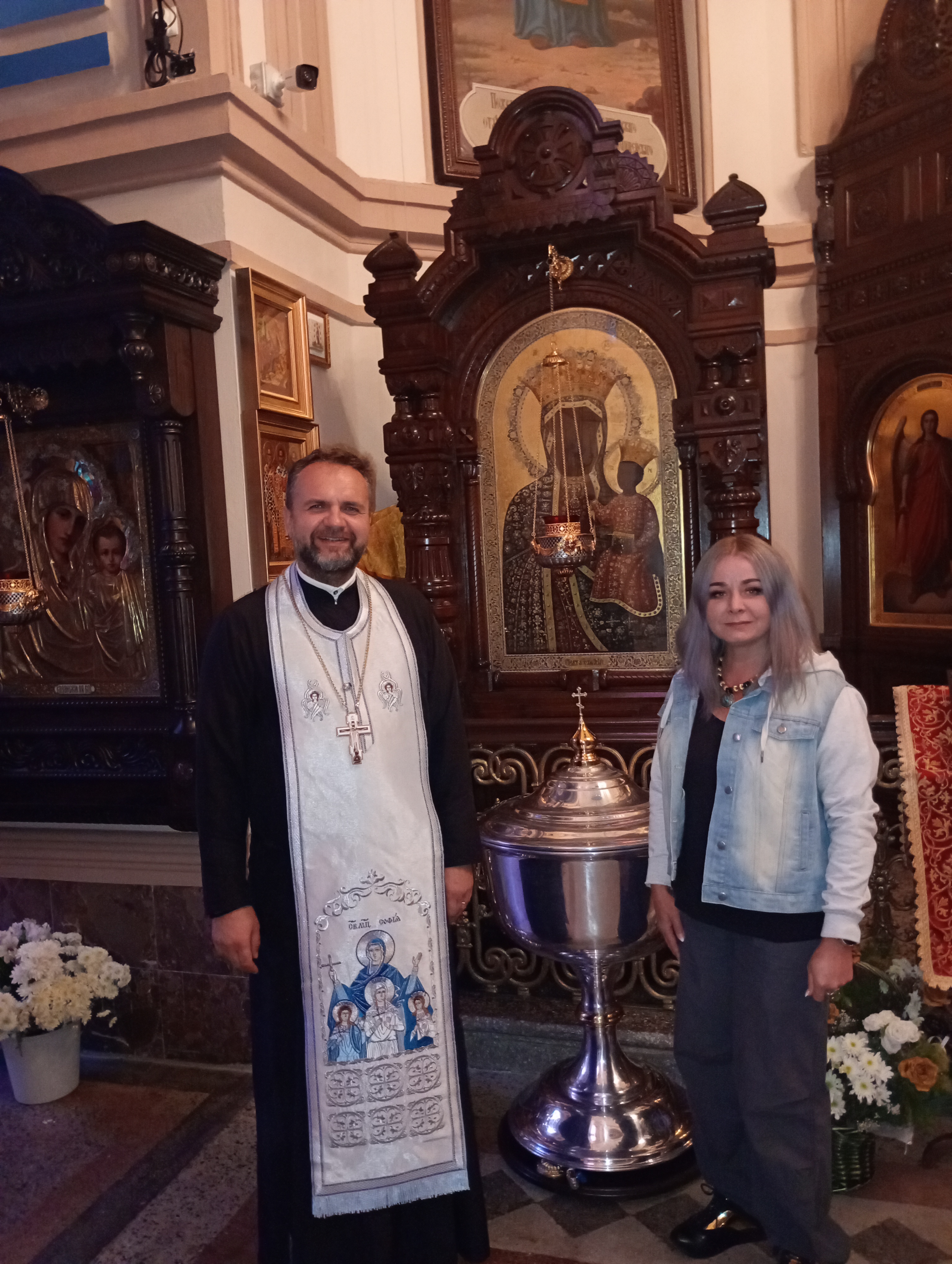 Rozpoczął się kolejny etap konserwacji ikon w sosnowieckiej świątyni.